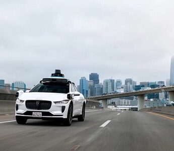 SF WAYMO FREEWAY FRONT